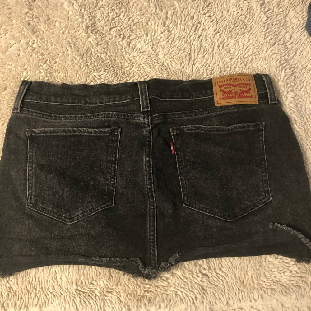 Levi’s denim skirt!